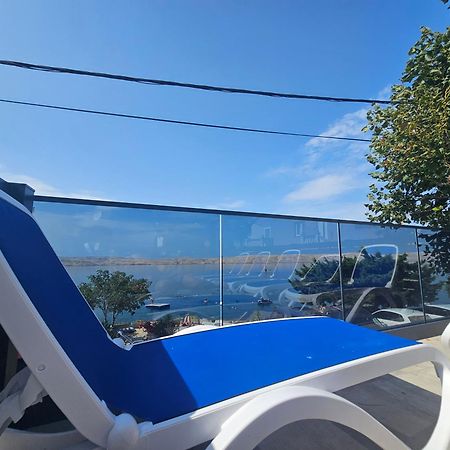 Beachfront House Ivana With Pool - Renovated 2025 Cesarica Exterior photo