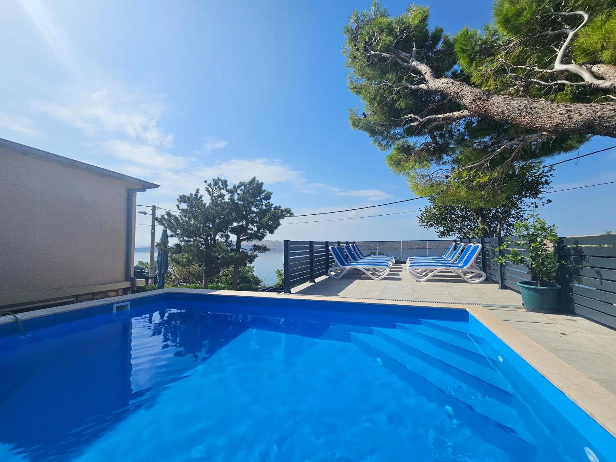 Beachfront House Ivana With Pool - Renovated 2025 Cesarica Exterior photo