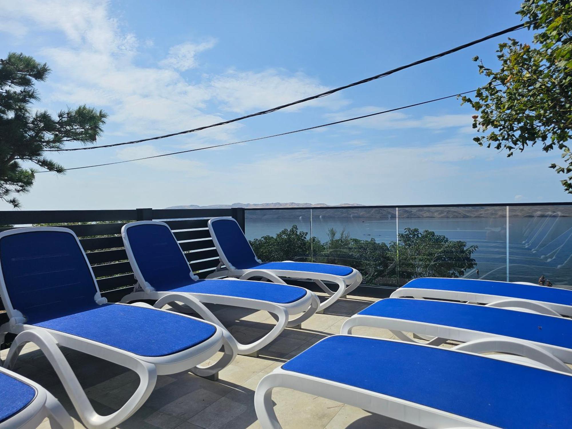 Beachfront House Ivana With Pool - Renovated 2025 Cesarica Exterior photo