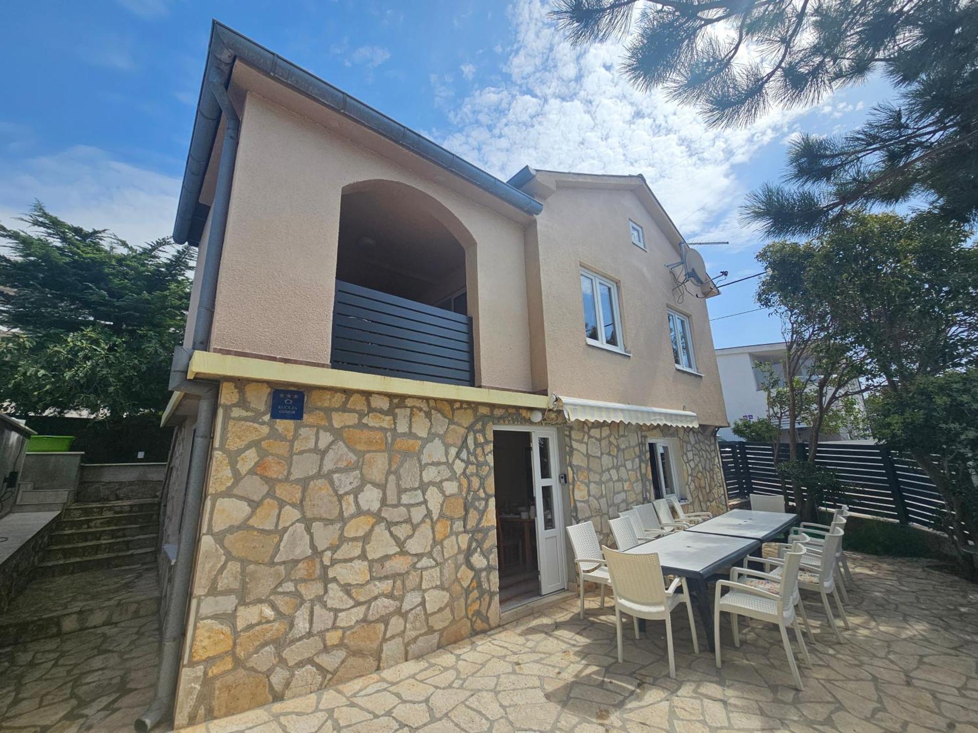 Beachfront House Ivana With Pool - Renovated 2025 Cesarica Exterior photo