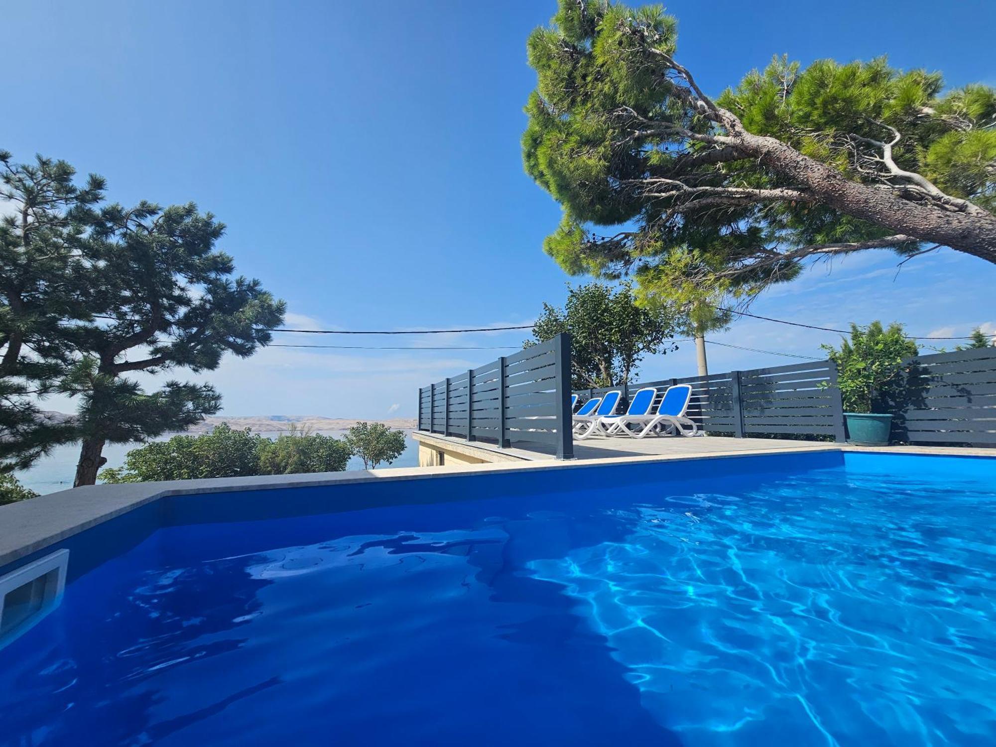 Beachfront House Ivana With Pool - Renovated 2025 Cesarica Exterior photo